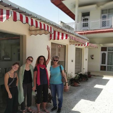 Skyview Holiday Home Pet Friendly Chandīgarh Exteriör bild